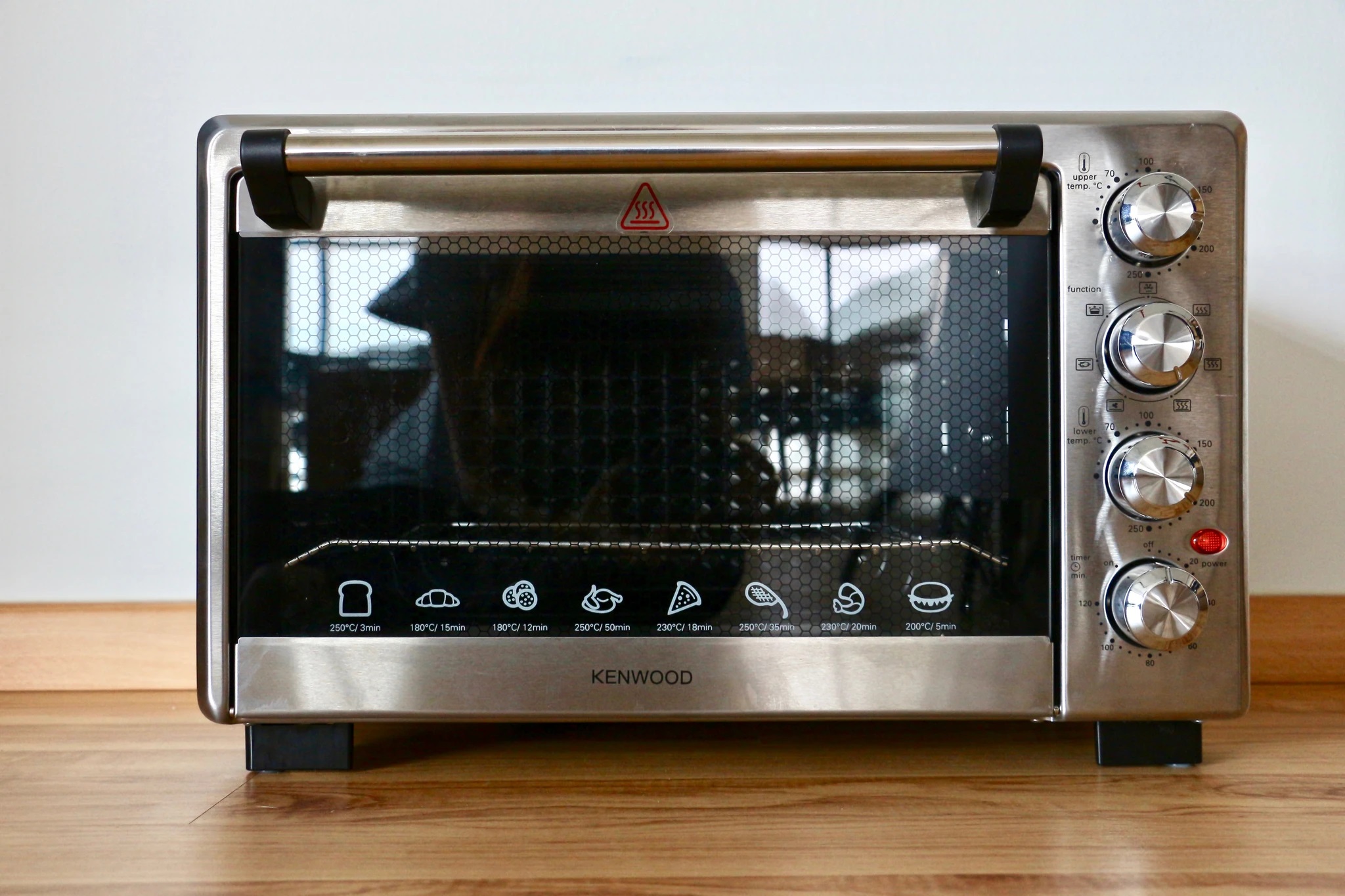 How To Choose The Best Oven Singapore For Yourself?