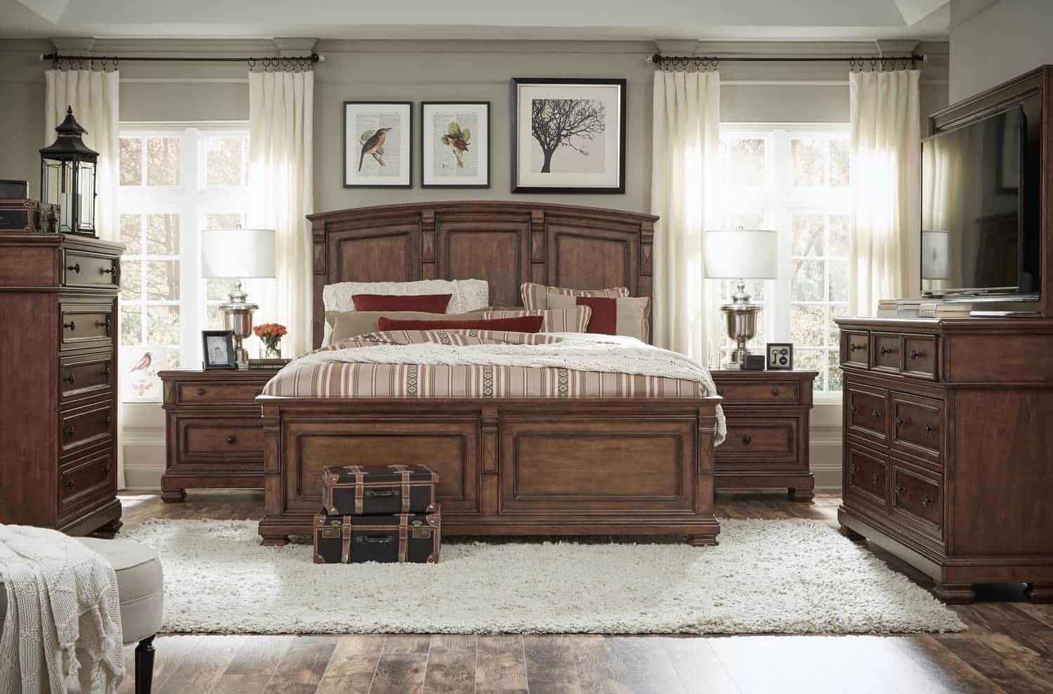Top 4 Unique Bedroom Sets in UAE