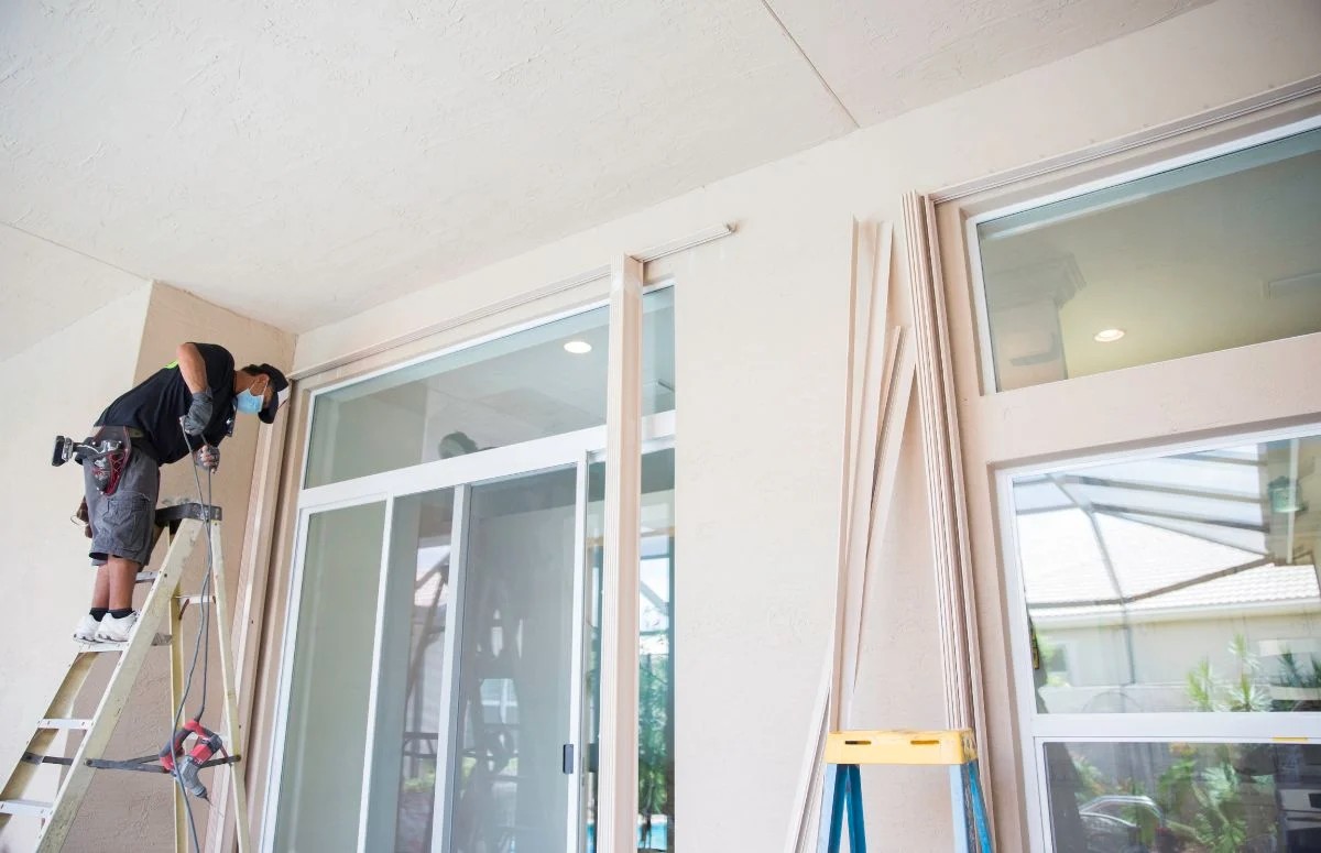 Explore the main attractions and benefits of impact windows on the market 