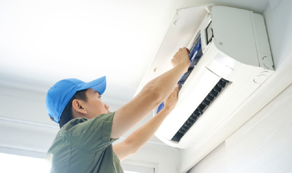 Regular aircon maintenance in Singapore