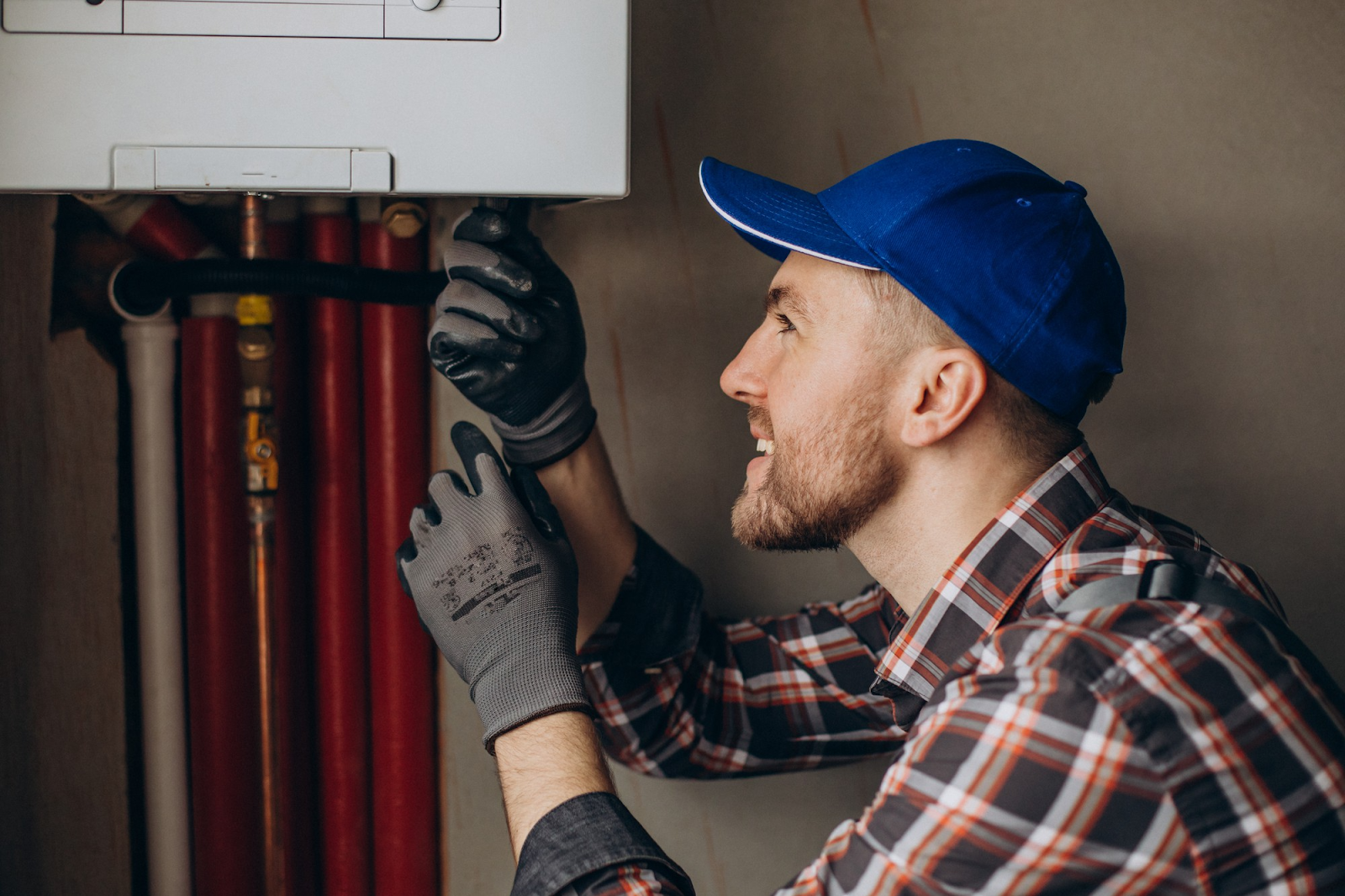 Top 4 Signs Your Furnace Requires Immediate Furnace Repair