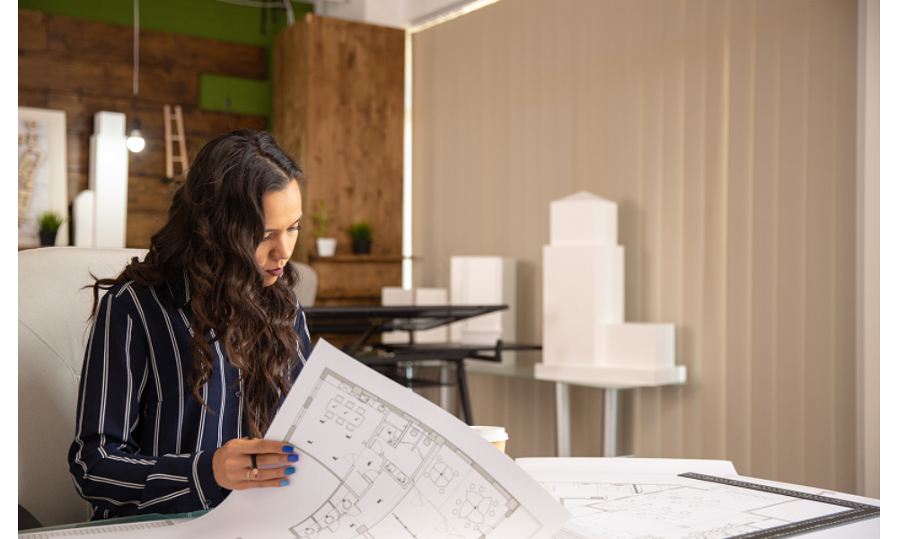 Seamless Indoor-Outdoor Living with Composite Decking